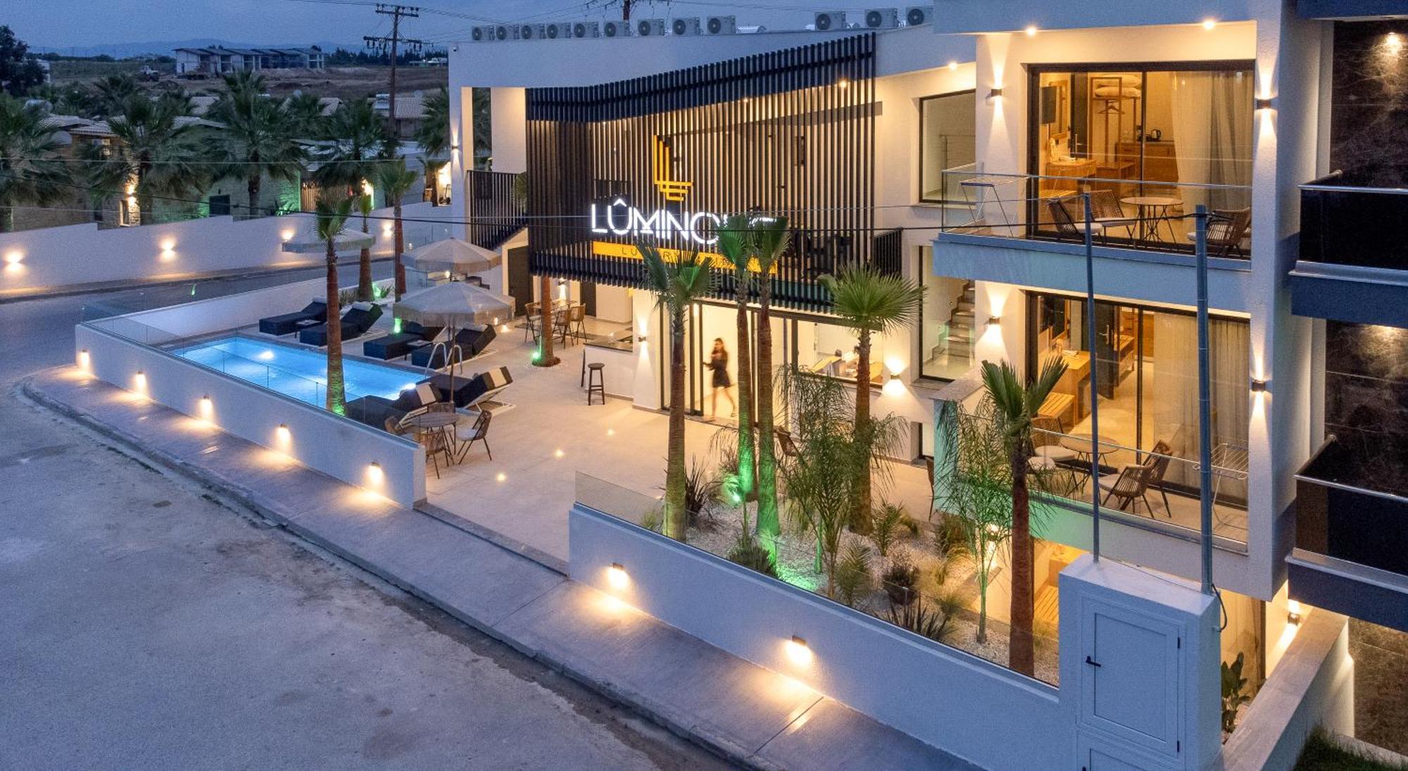 Aparthotel Luminous Luxury Living Kallithea  Exterior foto